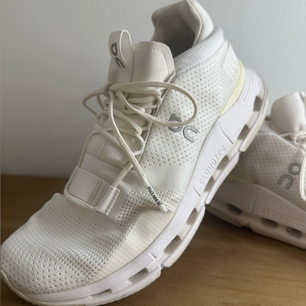 On Running On Cloud CloudNova Sneakers
